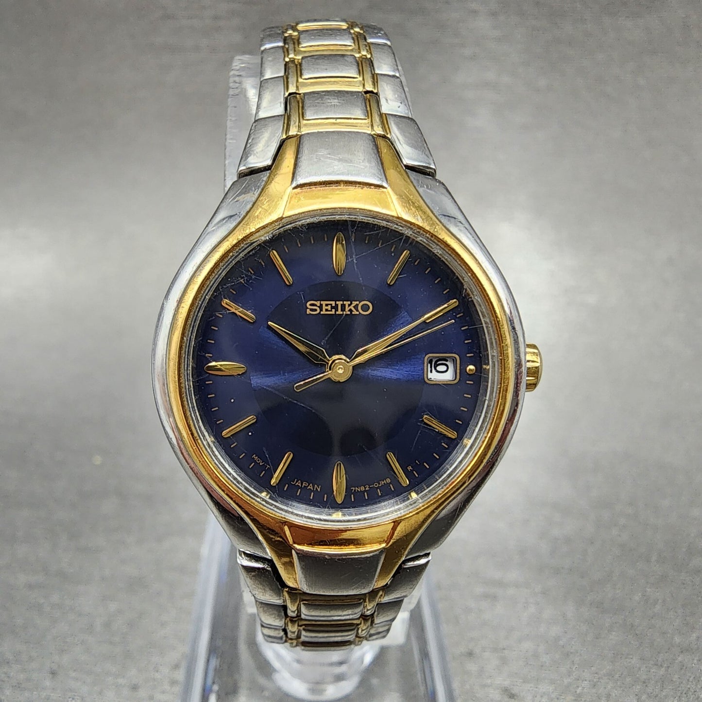 Seiko Watch Women 25mm Blue Dial Two Tone Date Round 7N820DR0 New Battery0