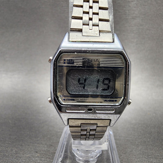 Seiko ALBA Digital Watch Women 24mm Digital Silver Tone Octagon New Battery0