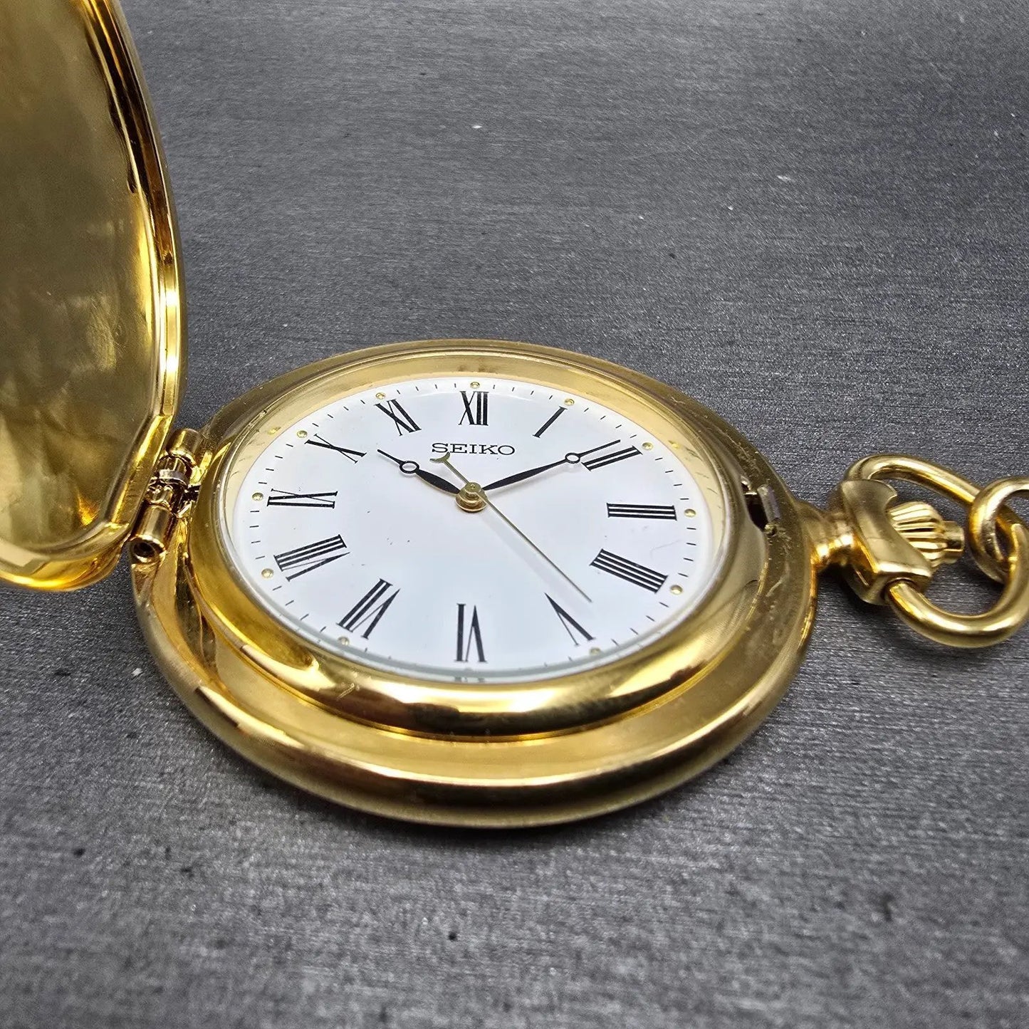 Seiko Pocket Watch Men 46mm White Dial Gold Tone Round V701-0B89 PARTS2