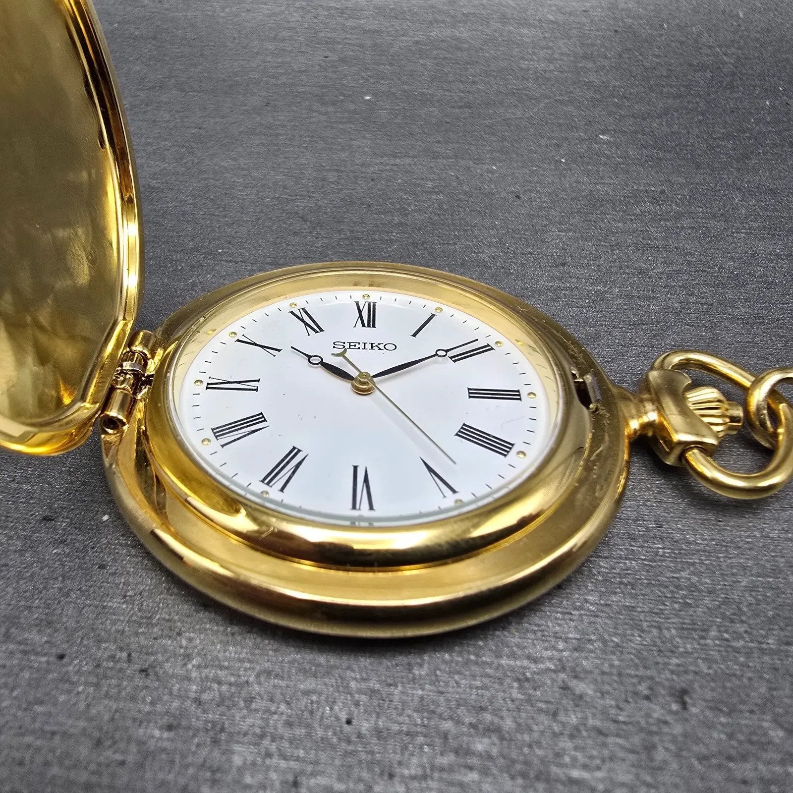 Seiko Pocket Watch Men 46mm White Dial Gold Tone Round V701-0B89 PARTS2
