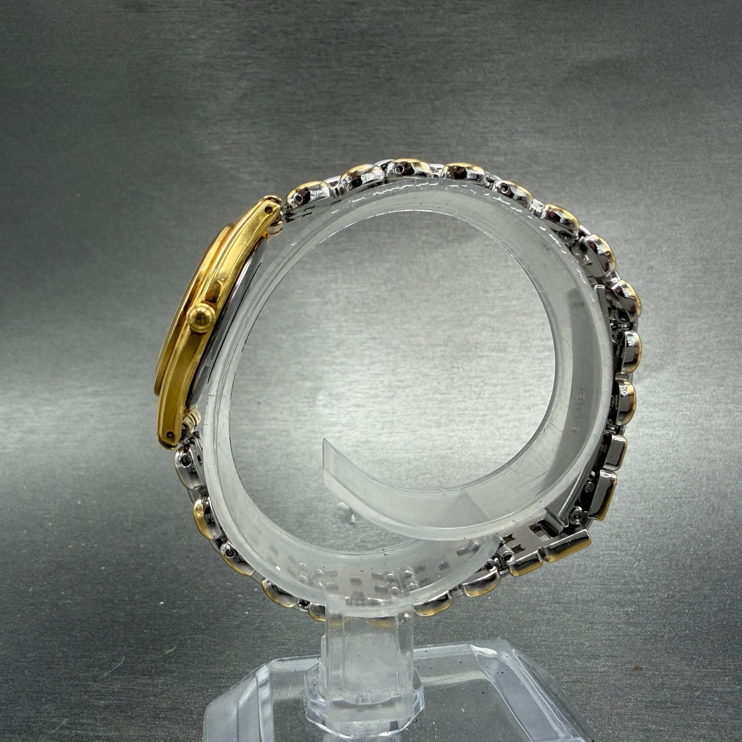Seiko Spirit Watch Women 25mm Cream dial Two Tone Round 1F21-0J70 New Battery6