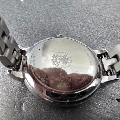 Citizen Eco-Drive Watch Women 31mm Silver Dial Silver Tone Date E011-R013319 Run9