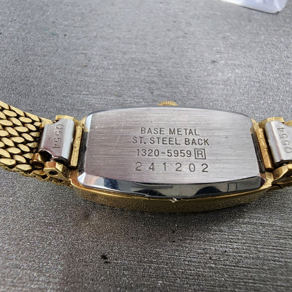 Seiko Tank Watch Women 14mm Champagne Dial Gold Tone 13205959 New Battery9
