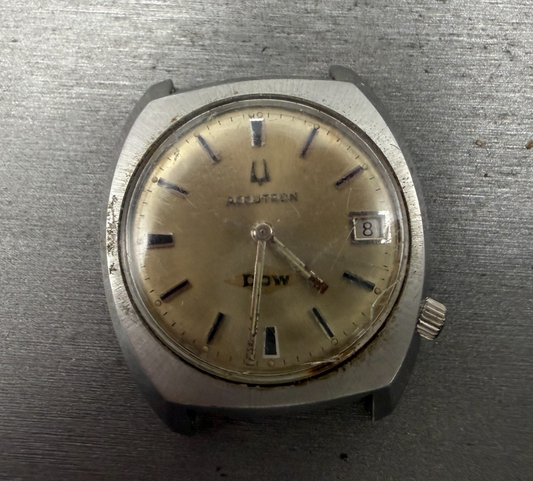 Bulova Accutron Watch Men 35mm Silver Dial Silver Tone Date Round PARTS Vintage0