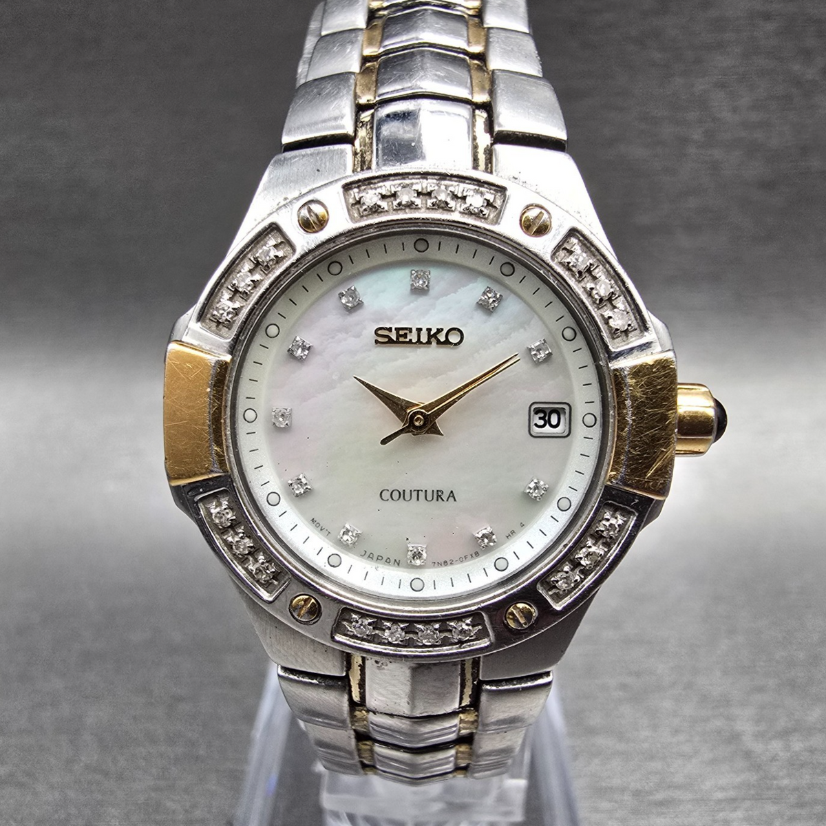 Seiko Coutura Watch Women 26mm MOP Dial Two Tone Date Diamond 7N82-0CG0 NewBat p0