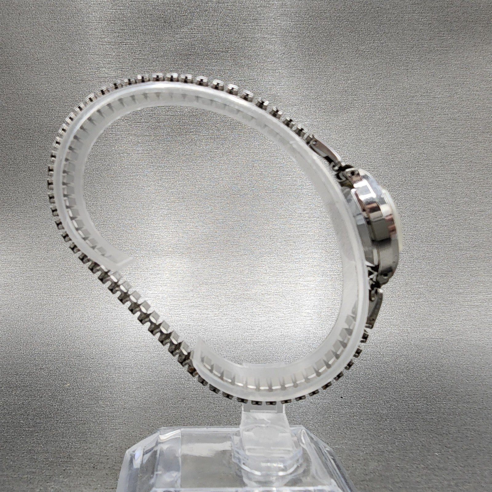Seiko Salvia Watch Women 17mm White Dial Silver Tone Rectangle Manual Wind Runs8