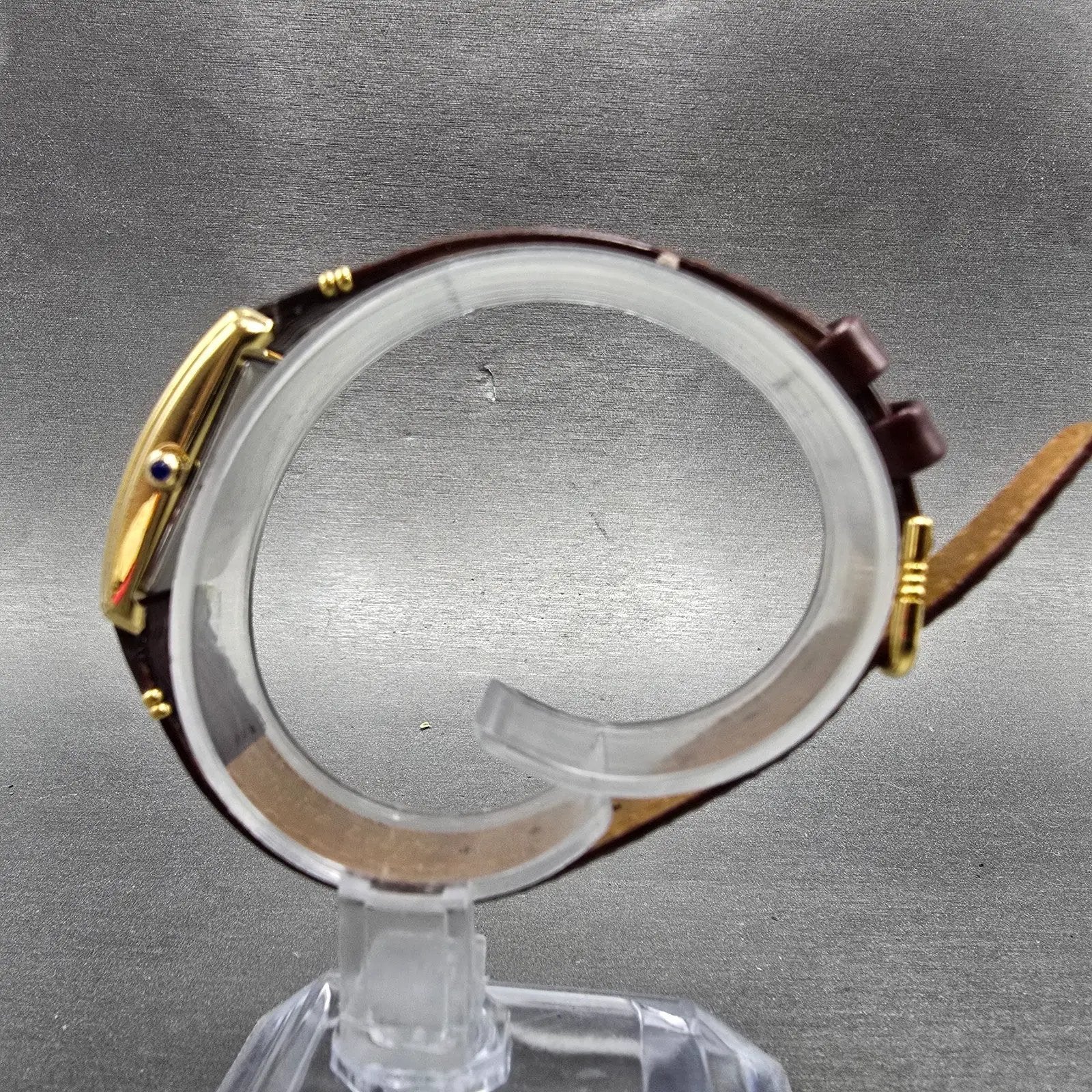 Lucien Piccard Tank Watch Women 18mm White Dial Gold Tone Rectangle New Battery6