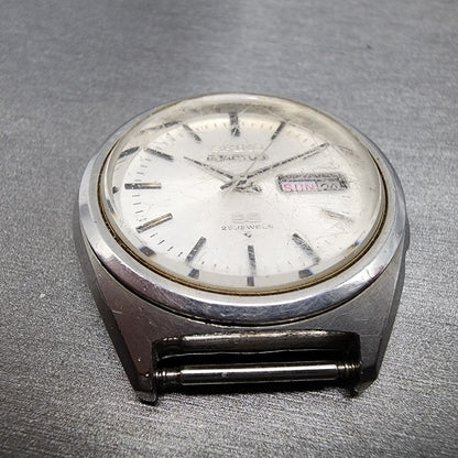 Seiko 5 Actus SS Watch Men 38mm Silver Dial Silver Tone Daydate 6106-7490 Runs