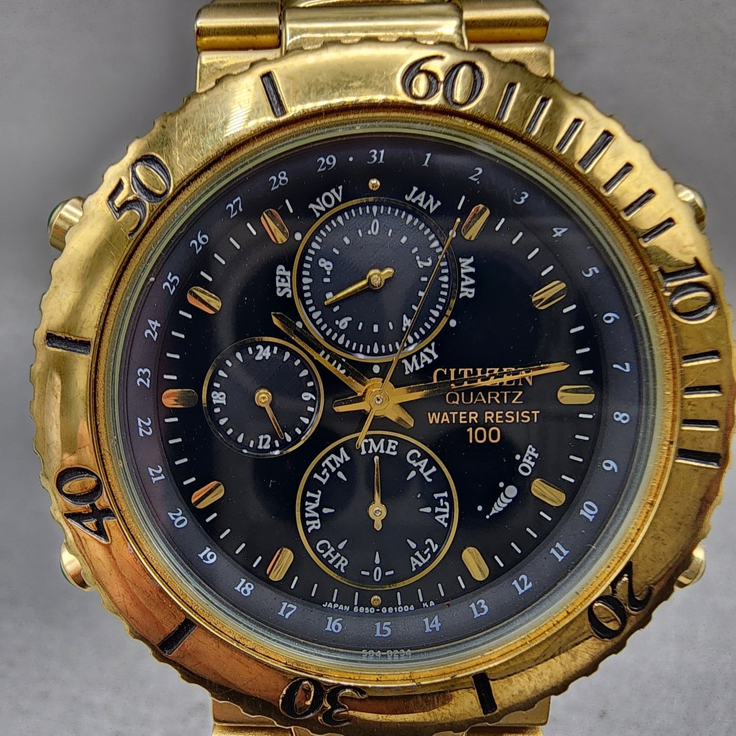 Citizen Chronograph Watch Men 39mm Black Dial Gold Tone 6850G80469 PARTS2