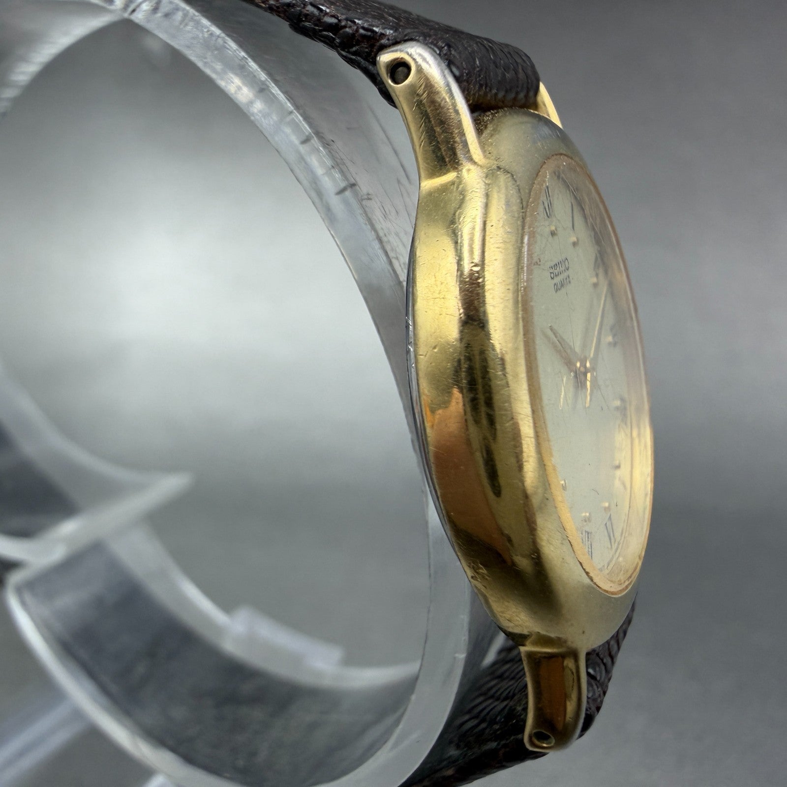 Seiko Watch Women 26mm Champagne Dial Gold Tone Round 4N00-0081 New Battery3