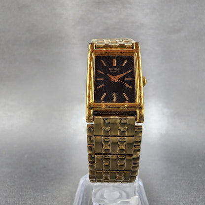 Seiko Tank Watch Women 16mm Black Dial Gold Tone Rectangle 1N015A69 New Battery5