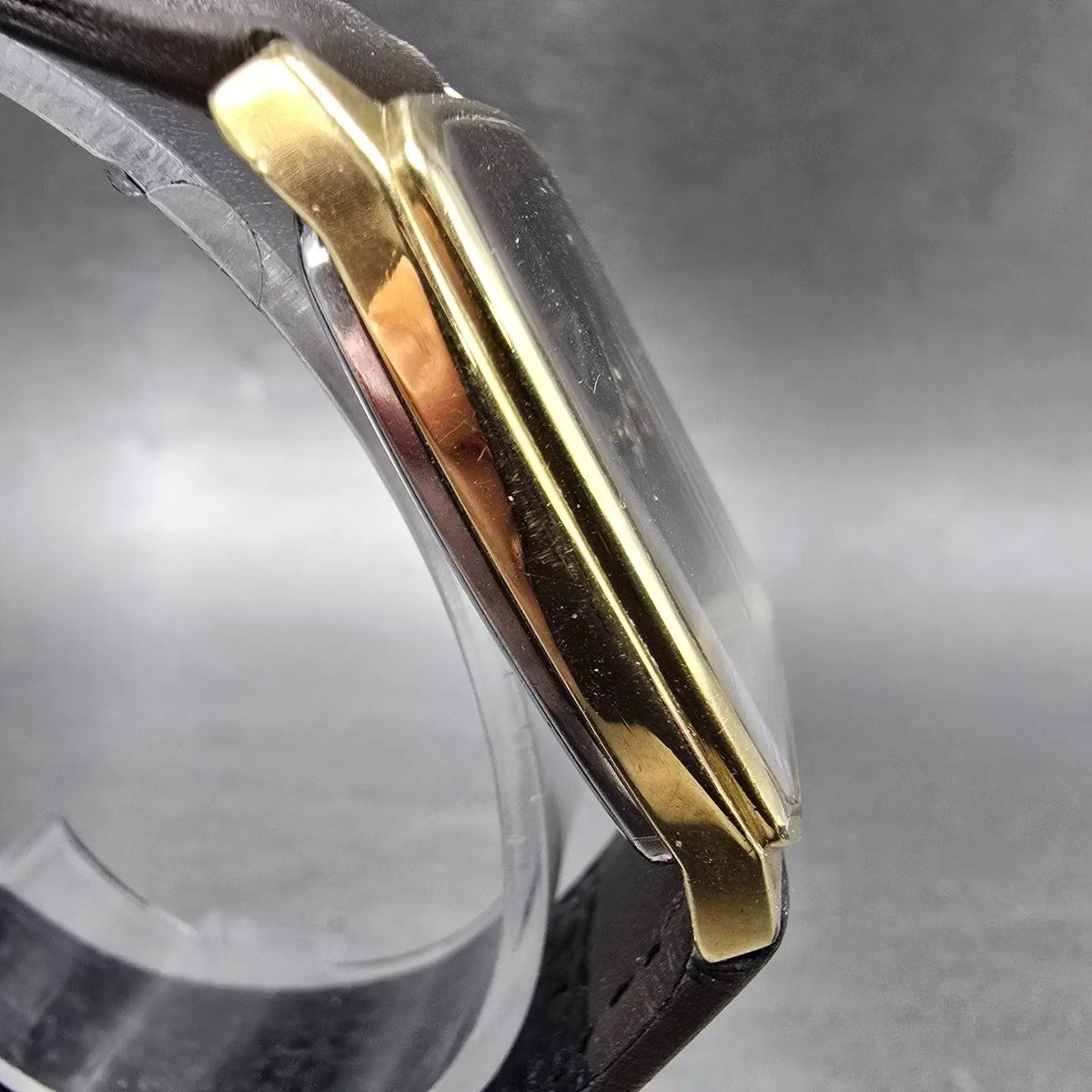 Longines Tank Watch Men 27mm Black Dial Gold Plated Manual Wind Runs VTG3