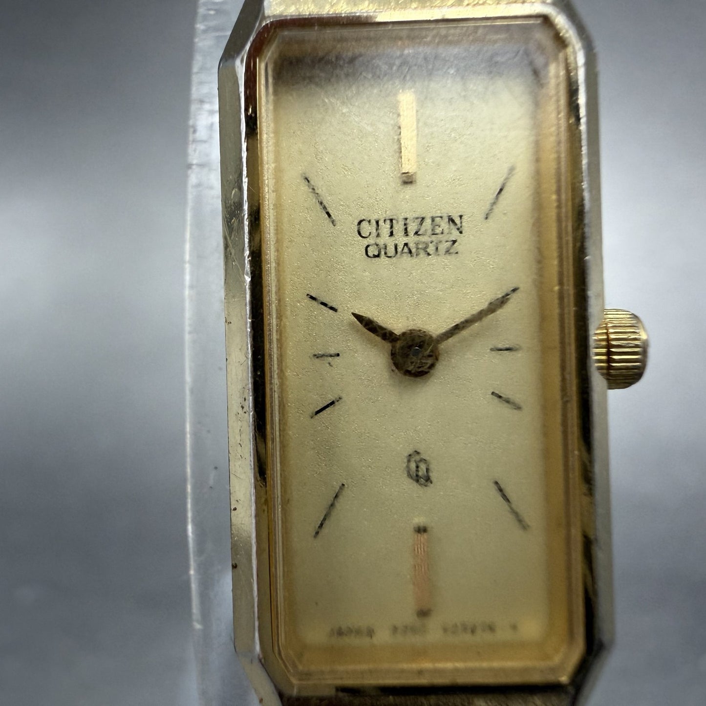 Citizen CQ Tank Watch Women 13mm Champange Dial Gold Tone 2250-223373 New Batt1