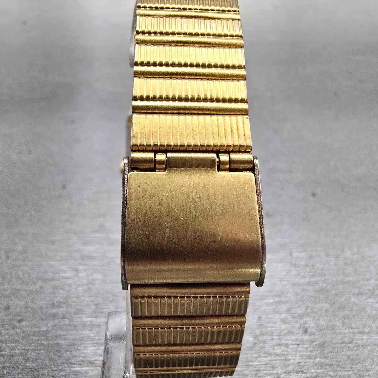 Citizen CQ Watch Men 27mm Gold Dial Gold Tone Rectangle 4031-986351 New Battery7