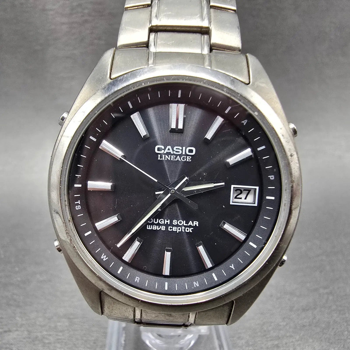 Casio Lineage LIW-130T Watch Men 38mm Black Dial Titanium Date Atomic Solar READ0