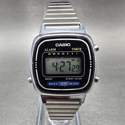 Casio Digital Watch Women 25mm Silver Alarm Chronograph Daydate LA670W New Batt0