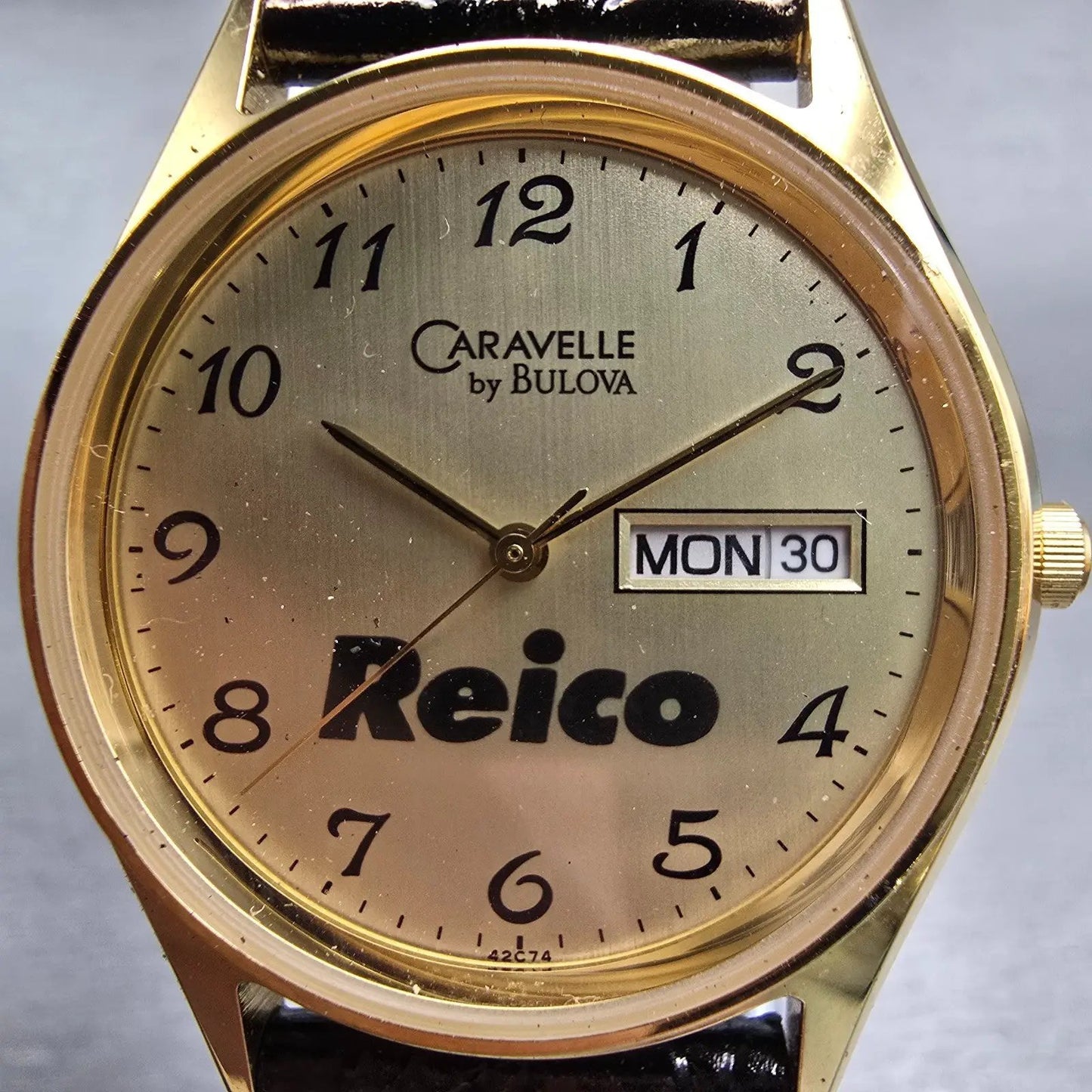 Bulova Caravelle Watch Men 33mm Gold Dial Gold Tone Daydate 42C74 New Battery1