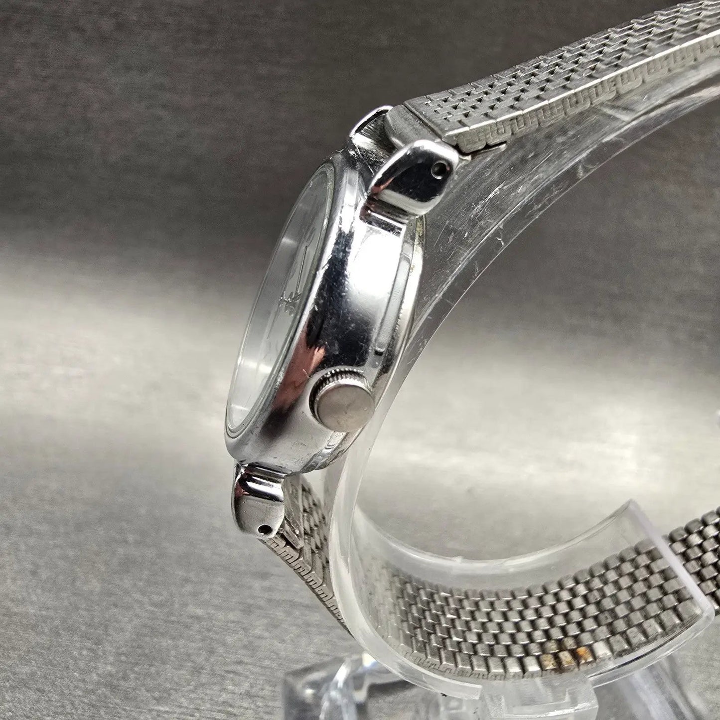 Seiko Alba Watch Women 24mm Silver Dial Silver Tone Round V811-0540 New Battery2