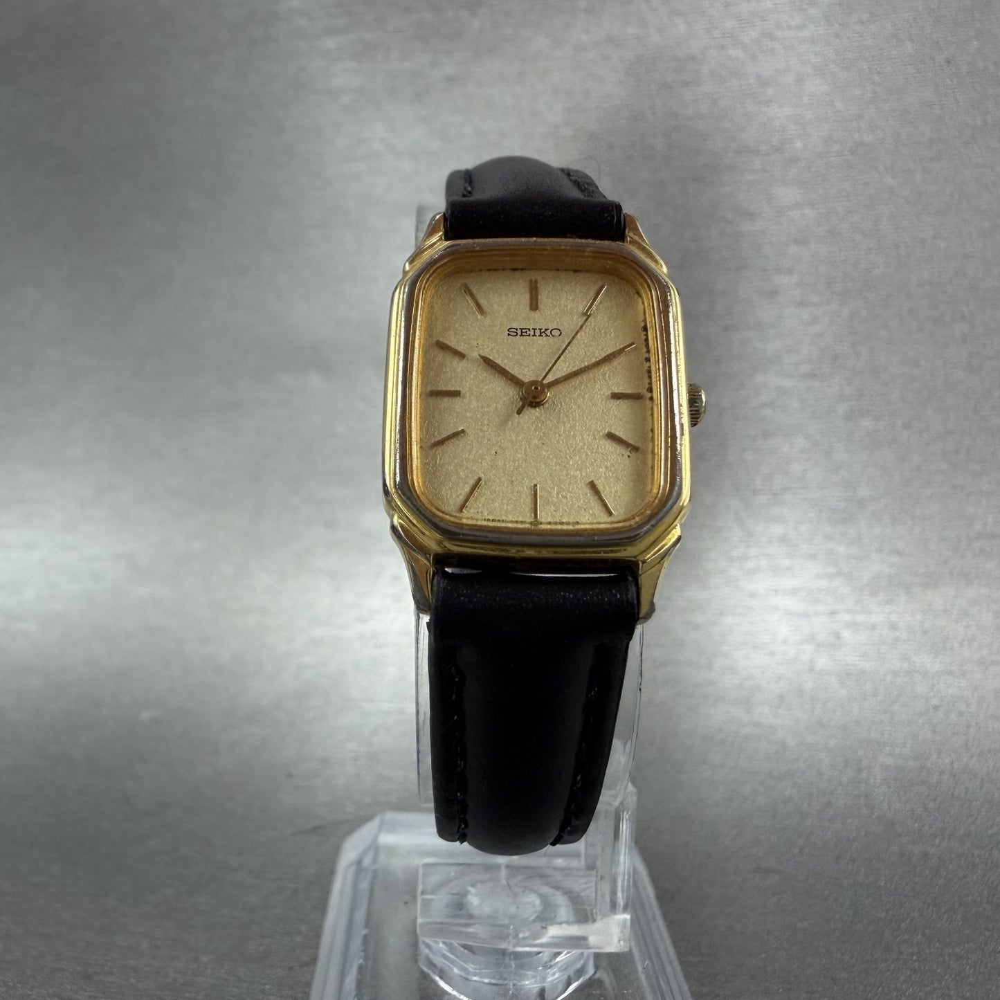 Seiko Tank Watch Women 19mm Champagne Dial Gold Tone 73216270 New Battery5