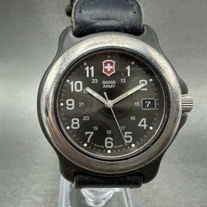Victorinox Swiss Army Watch Men 37mm Black Dial Black Silver Date New Battery0