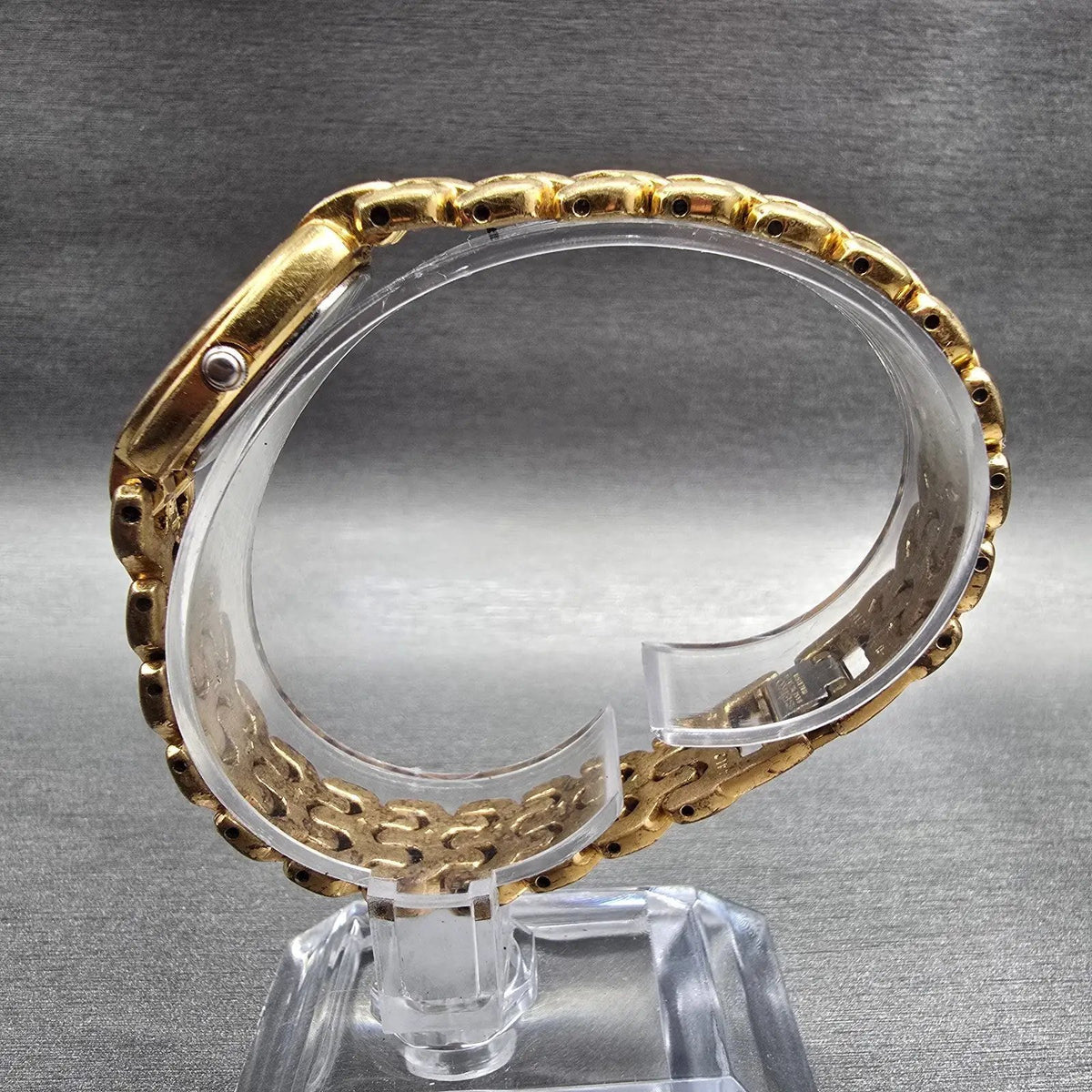 Seiko Watch Women 18mm Ivory Dial Gold Tone Oval 1N01-5C09 New Battery Vintage6