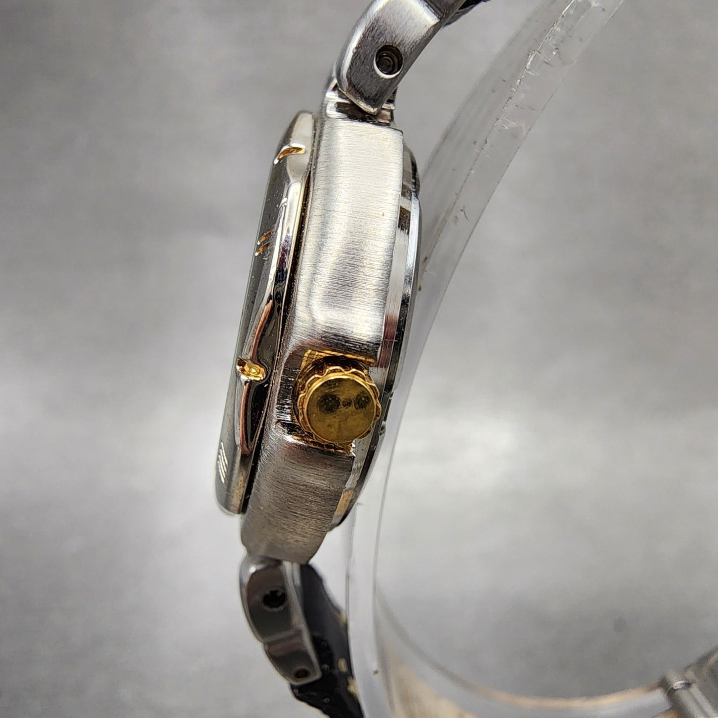 Seiko Pulsar Watch Women 27mm Black Dial Two Tone Date V7826B80 New Battery2