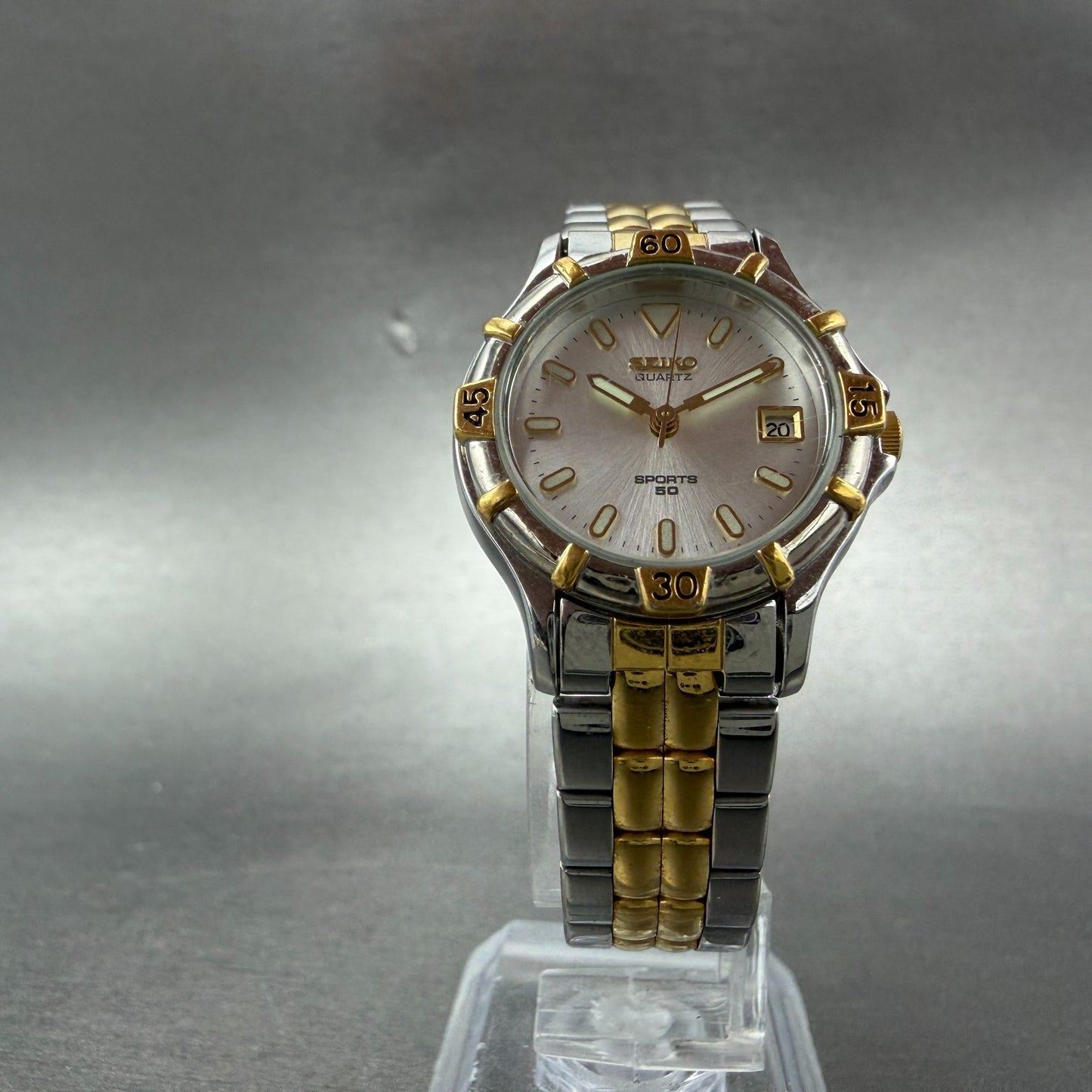 Seiko Sports 50 Watch Women 25mm Silver Dial Two Tone Round 7N82-0261 New Bat KL5