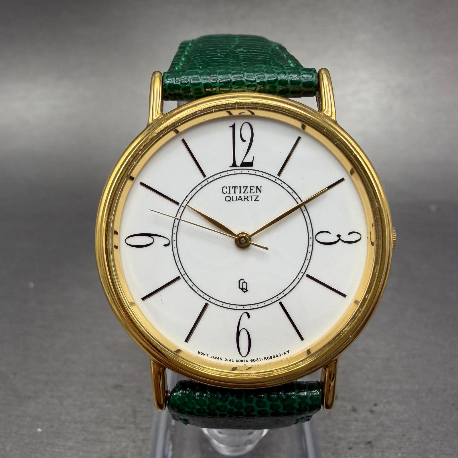 Citizen CQ Watch Men 34mm White Dial Gold Tone Round New Battery NOS 6031-R009440