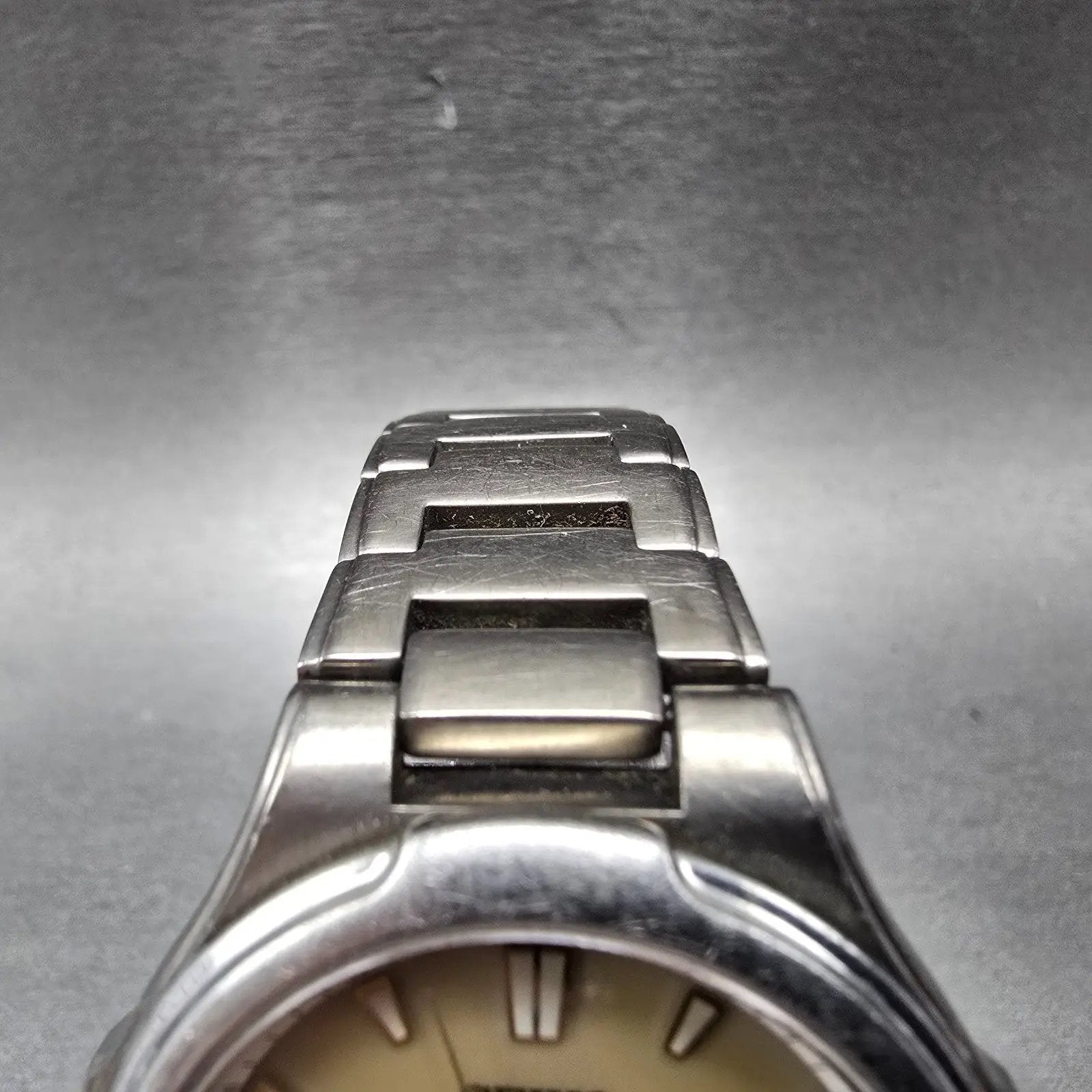 Seiko Solar Watch Men 37mm Brown Dial Titanium Date Round V145-0E00 PARTS5