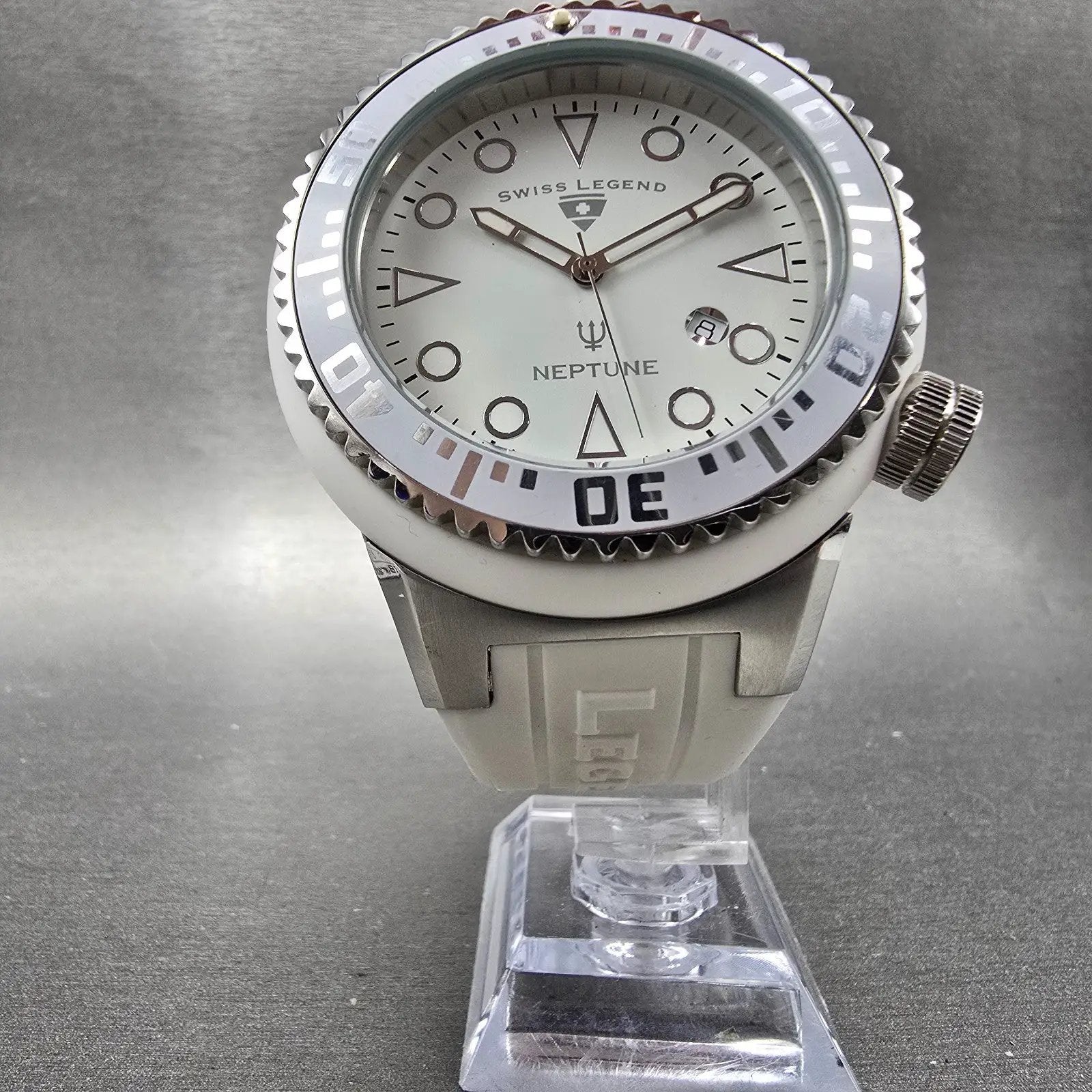 Swiss Legend Neptune Watch Men 52mm White Dial Steel Date Round New Battery5