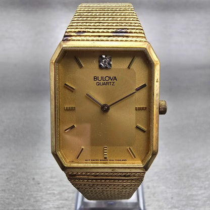 Bulova Watch Men 25mm Gold Dial Gold Tone Rectangle 92M45 New Battery Vintage0