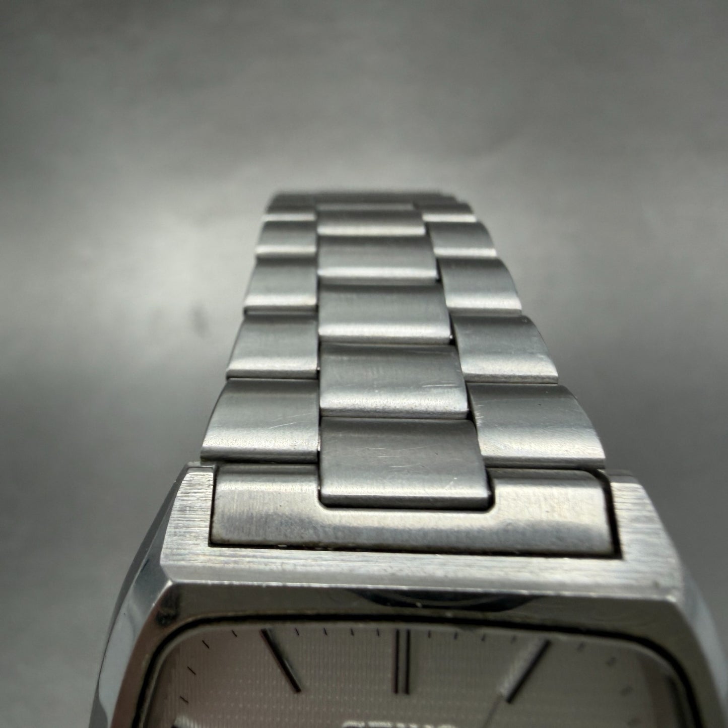 Seiko Spirit Watch Men 32mm Silver Dial Silver Tone Daydate 7N43-5040 PARTS VTG5