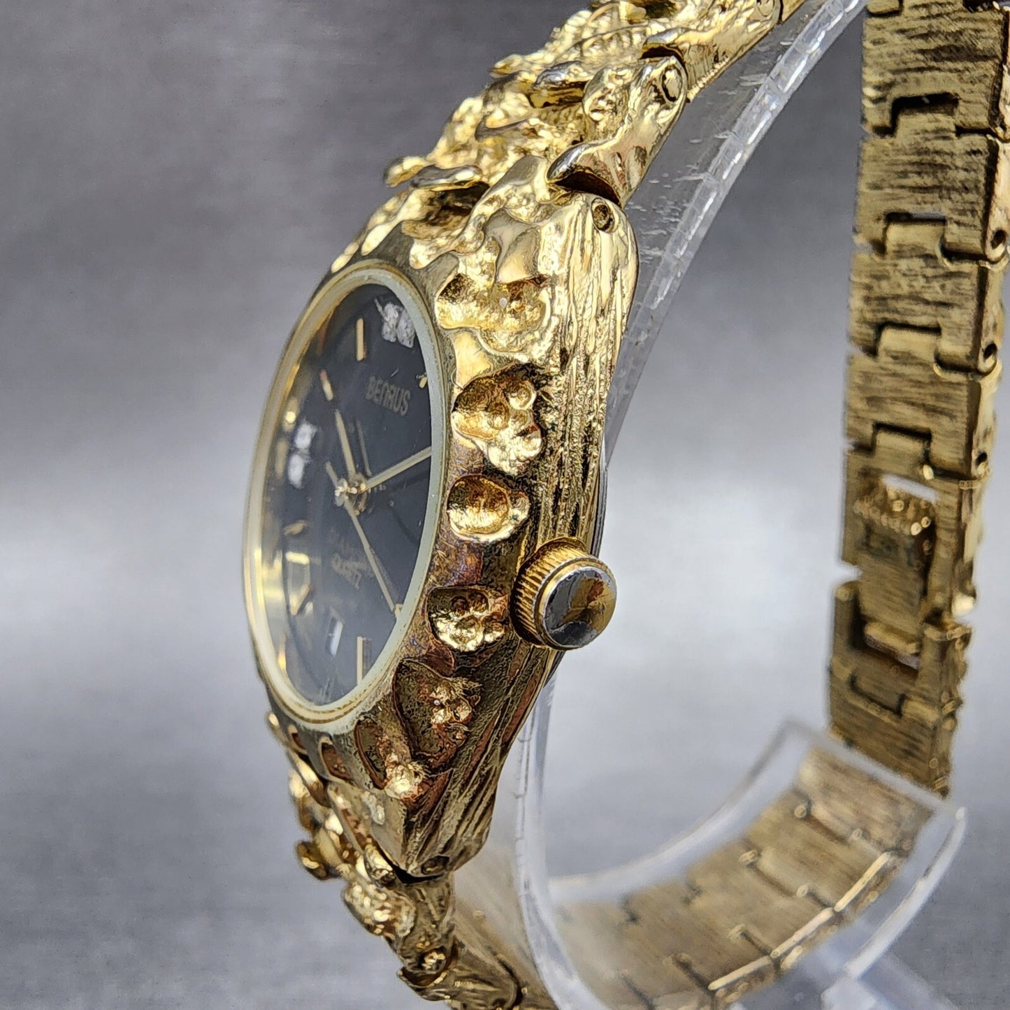 Benrus Gold Nugget Watch Women 25mm Black Dial Gold Tone Date Round New Battery2