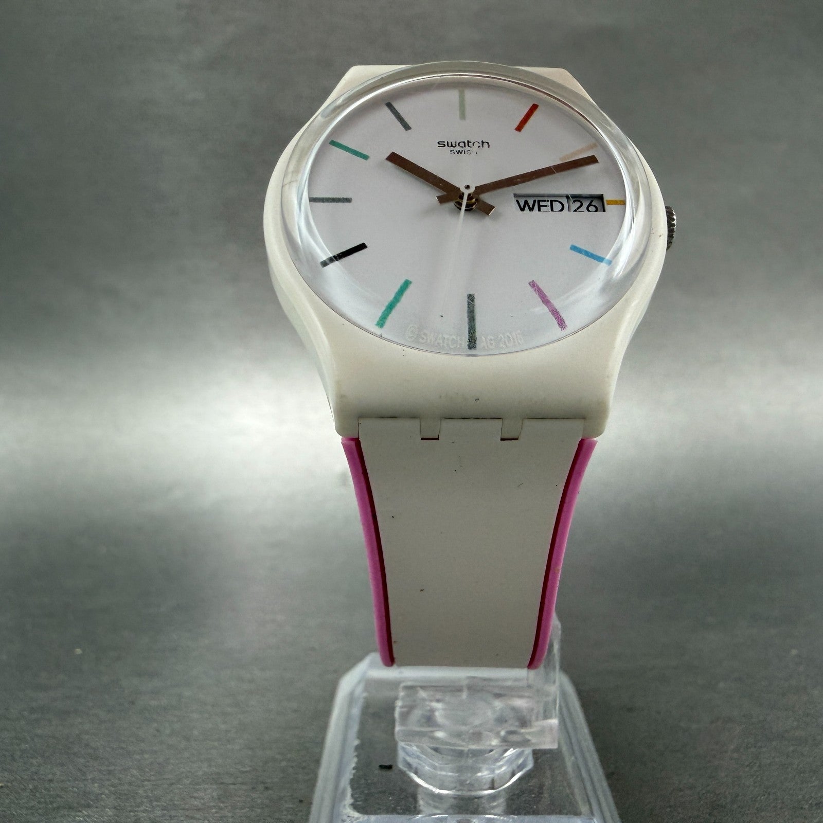 Swatch Edgyline Watch Men 34mm White Dial White Tone Daydate GW708 New Battery5