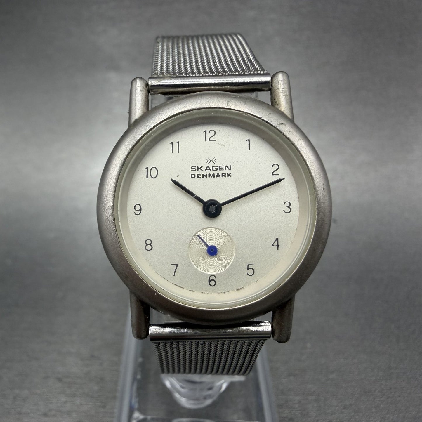 Skagen Watch Women 28mm Silver Dial Silver Tone Small Seconds Round New Battery0