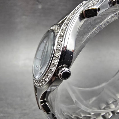 Seiko Solar Watch Women 23mm MOP Dial Silver Tone Round V115-0AP0 Runs3