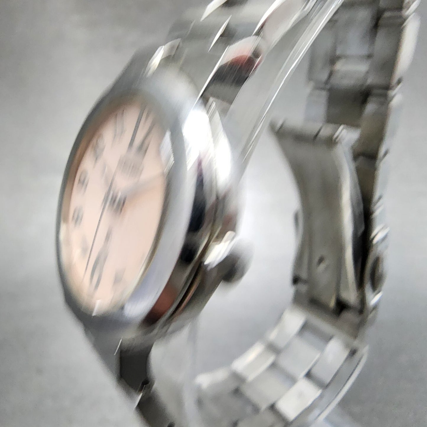 Seiko Lukia Watch Women 26mm Pink Dial Silver Tone Date 7n820cn0 New Battery2
