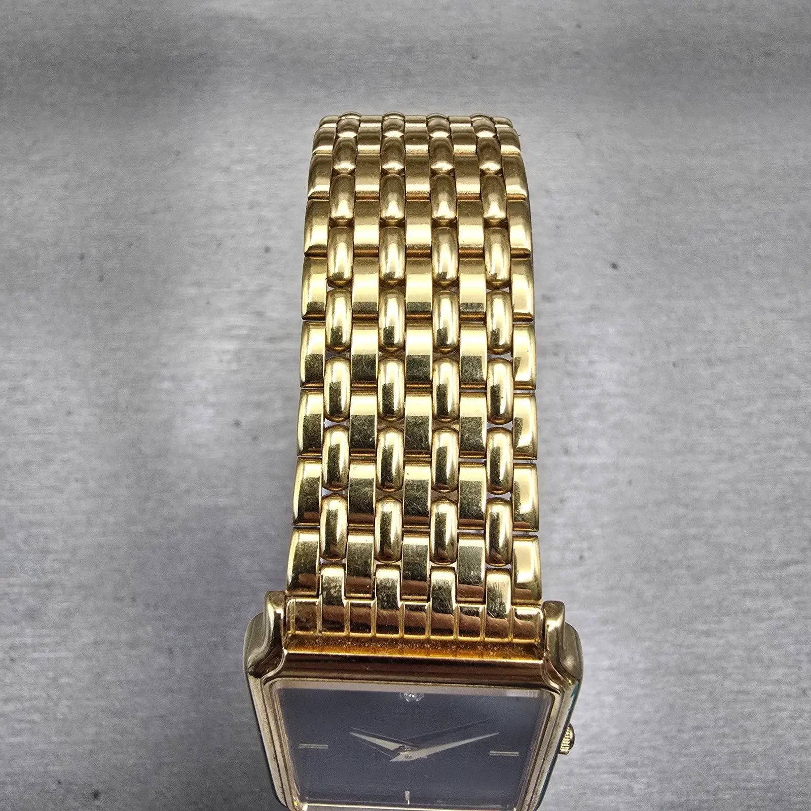 Seiko Watch Men 27mm Black Dial Gold Tone Rectangle 5Y30-5189 New Battery VTG4
