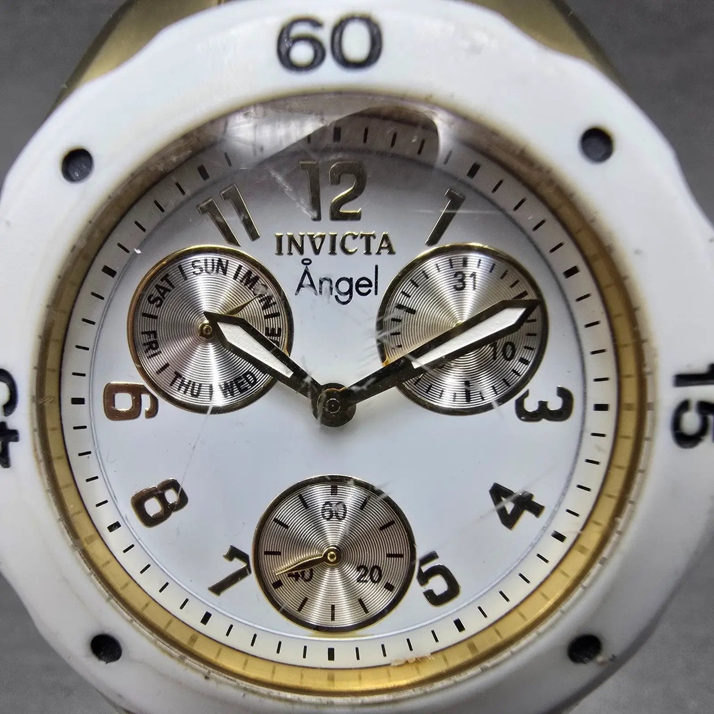 Invicta Angel Dive Watch Women 38mm White Dial Gold Tone Daydate 0718 New Batt1