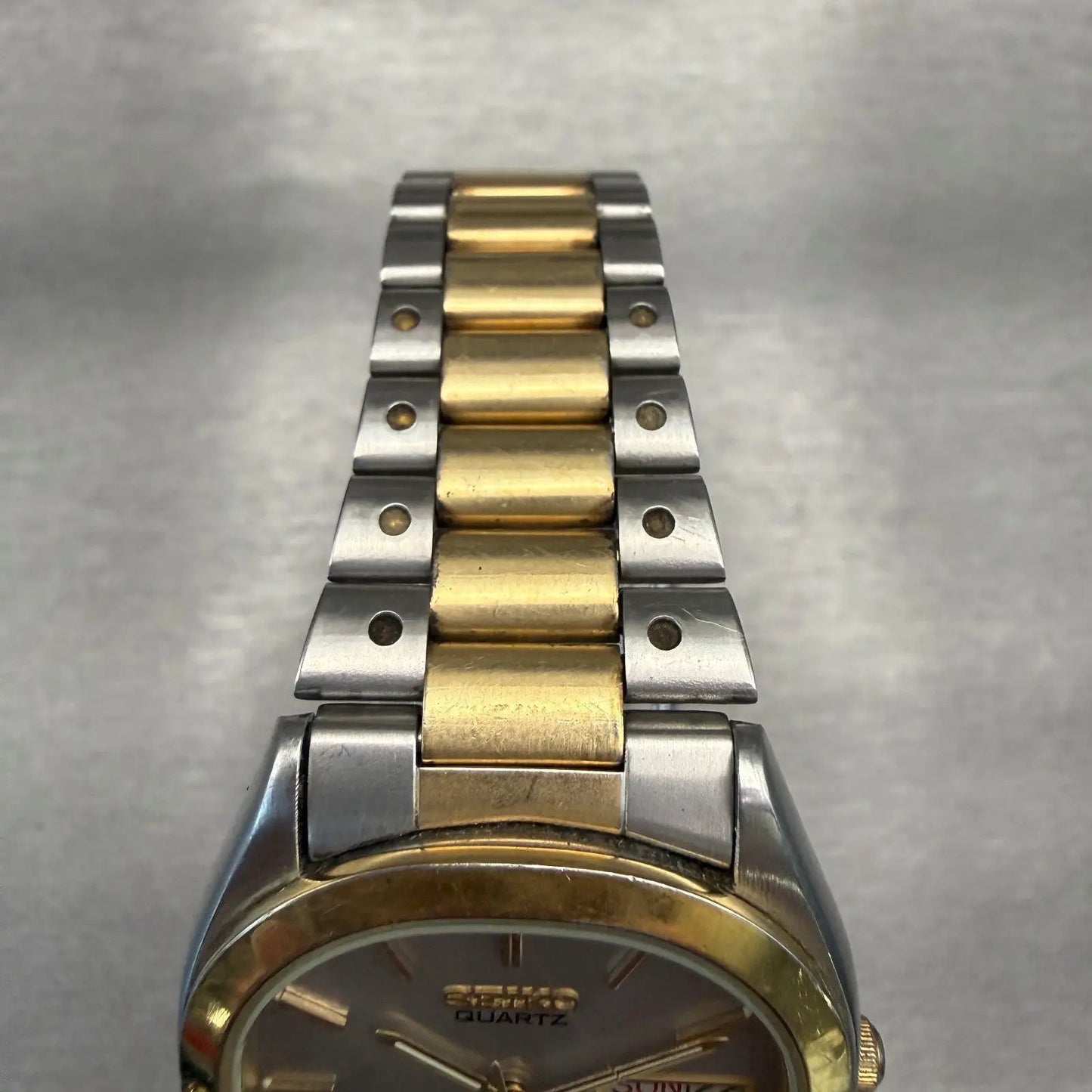 48013018