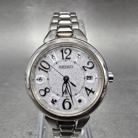 Seiko Lukia Solar Watch Women 25mm White Dial Silver Tone Atomic 1B22-0CS0 PARTS0