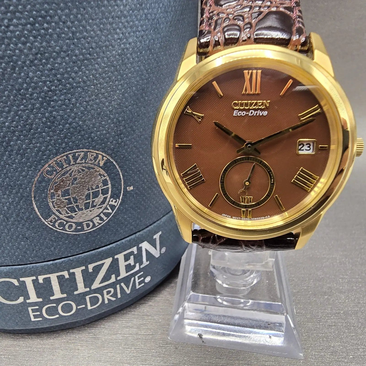 Citizen Eco-Drive Watch Men 37mm Brown Dial Gold Date Small Seconds Works WBox0
