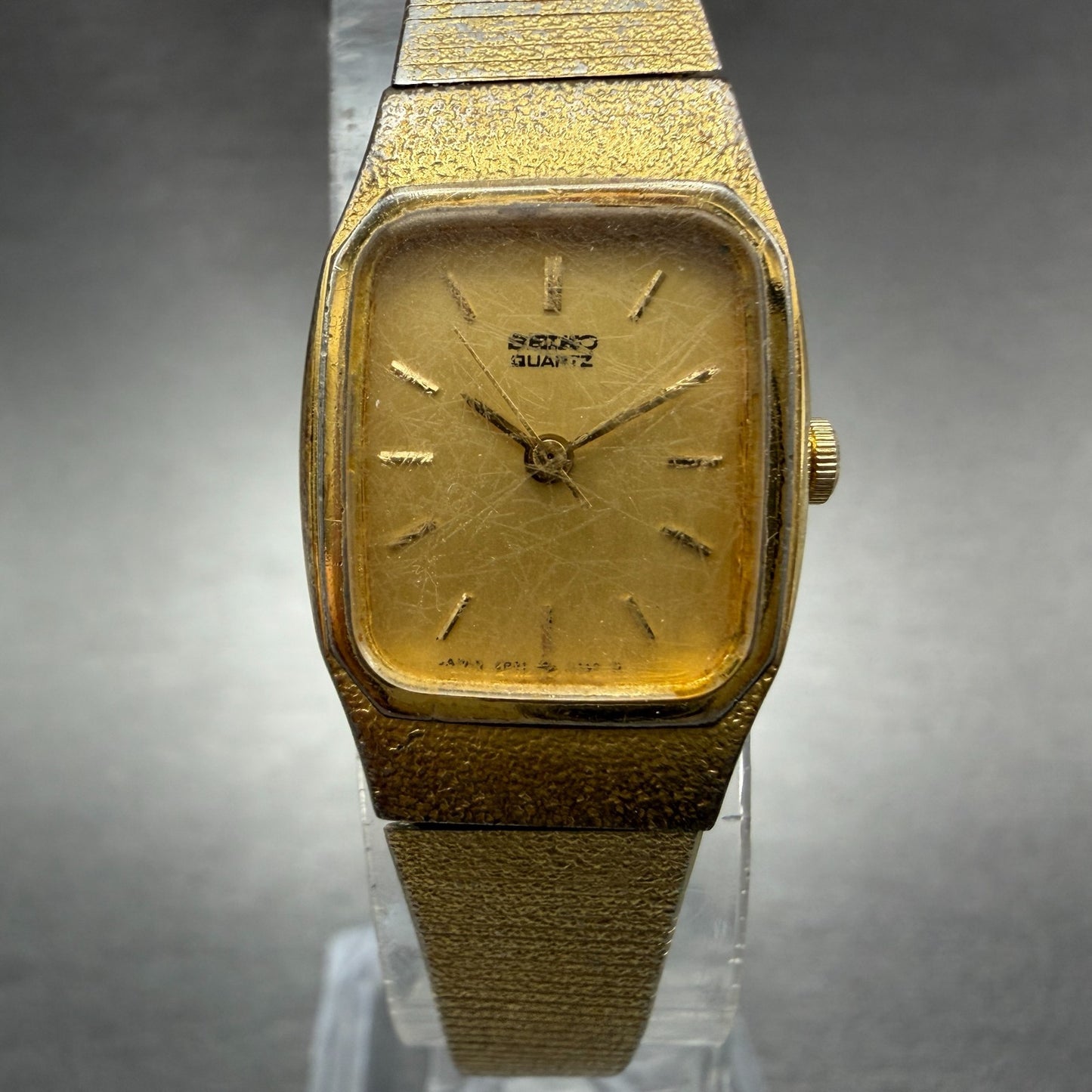 Seiko Tank Watch Women 17mm Champagne Dial Gold Tone 2P21-5080 New Battery0