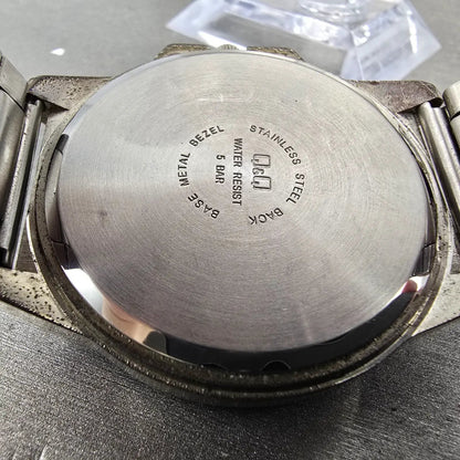 Citizen Q&Q Dive Watch Men 45mm White Dial Silver Tone Round New Battery9