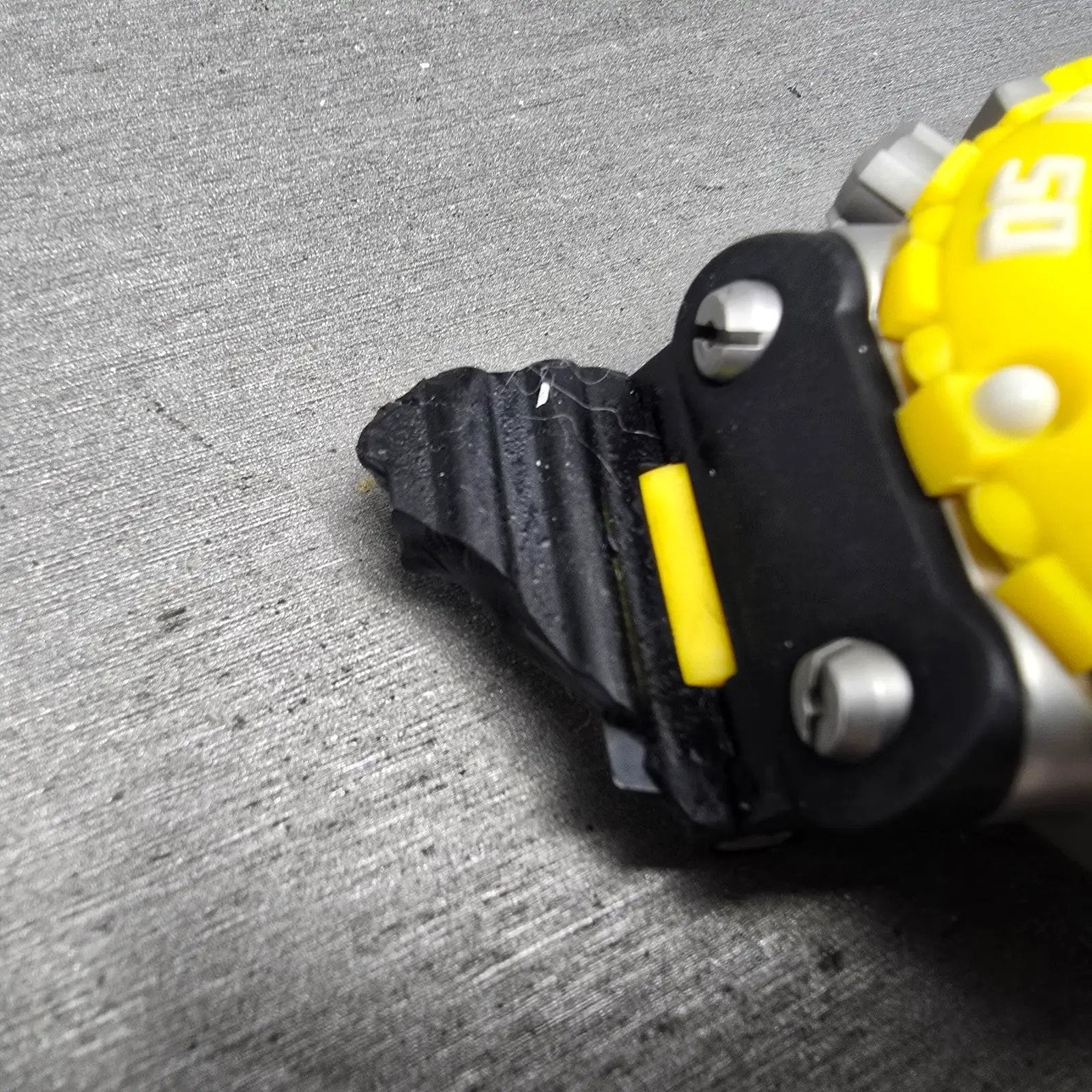 Invicta Chronograph Dive Watch Men 50mm Black Dial Steel Yellow 10038 NewBattery7