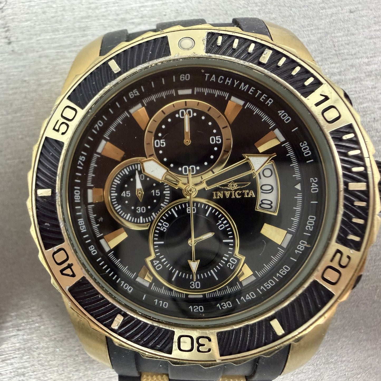Invicta Pro Diver Chronograph Watch Men 48mm Black Dial Gold Tone Date New Batt1
