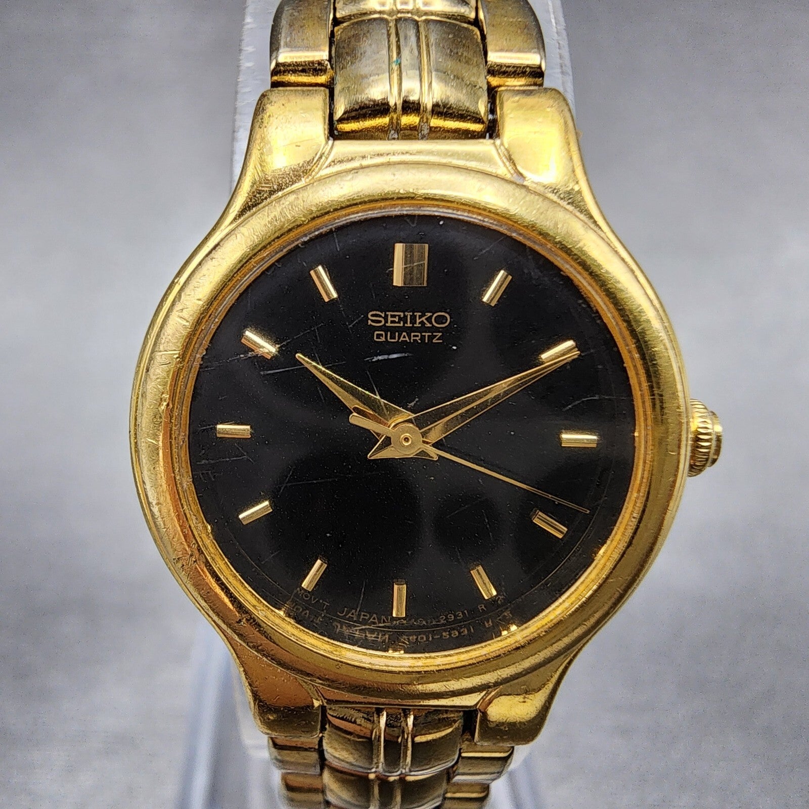 Seiko Watch Women 21mm Black Dial Gold Tone Round V4011111 New Battery1