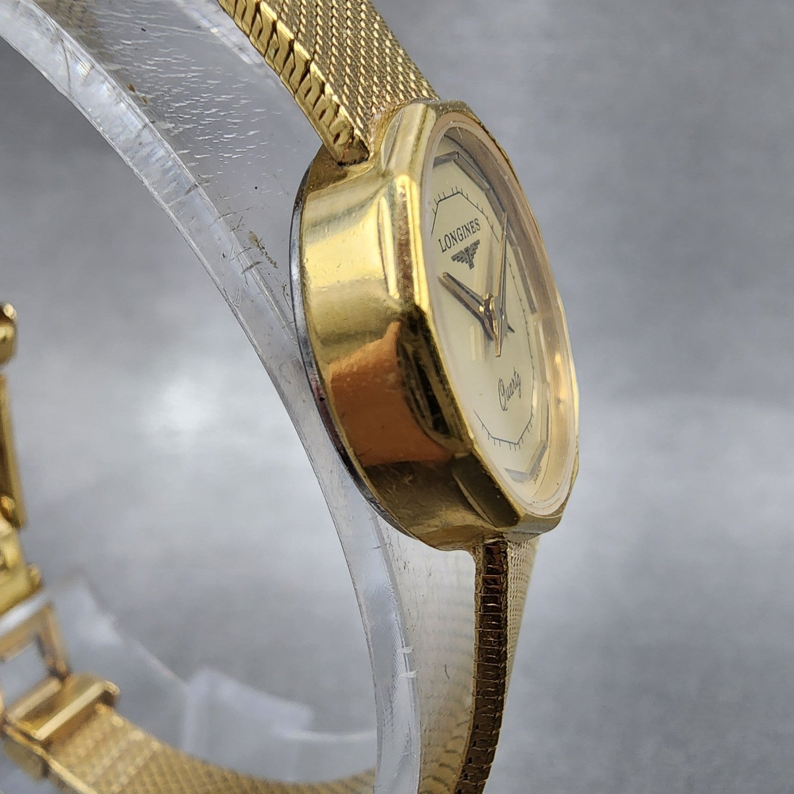 Longines Watch Women 19mm Champagne Dial Gold Tone Round New Battery3