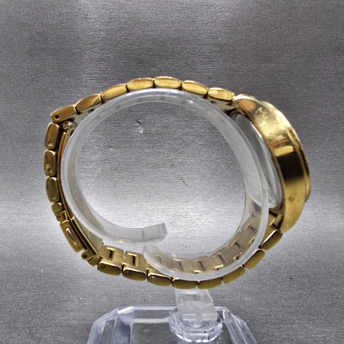 Invicta Watch Women 33mm MOP Dial Gold Tone Round 31105 New Battery Cream8