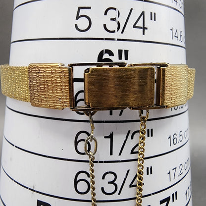 Seiko Watch Women 20mm Champagne Dial Gold Tone Oval 14215710 New Battery10